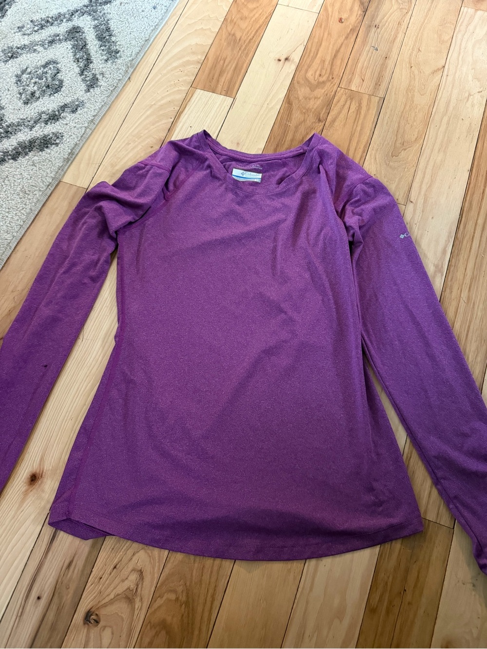 Columbia Tank and Long Sleeve Bundle - Picture 6 of 8